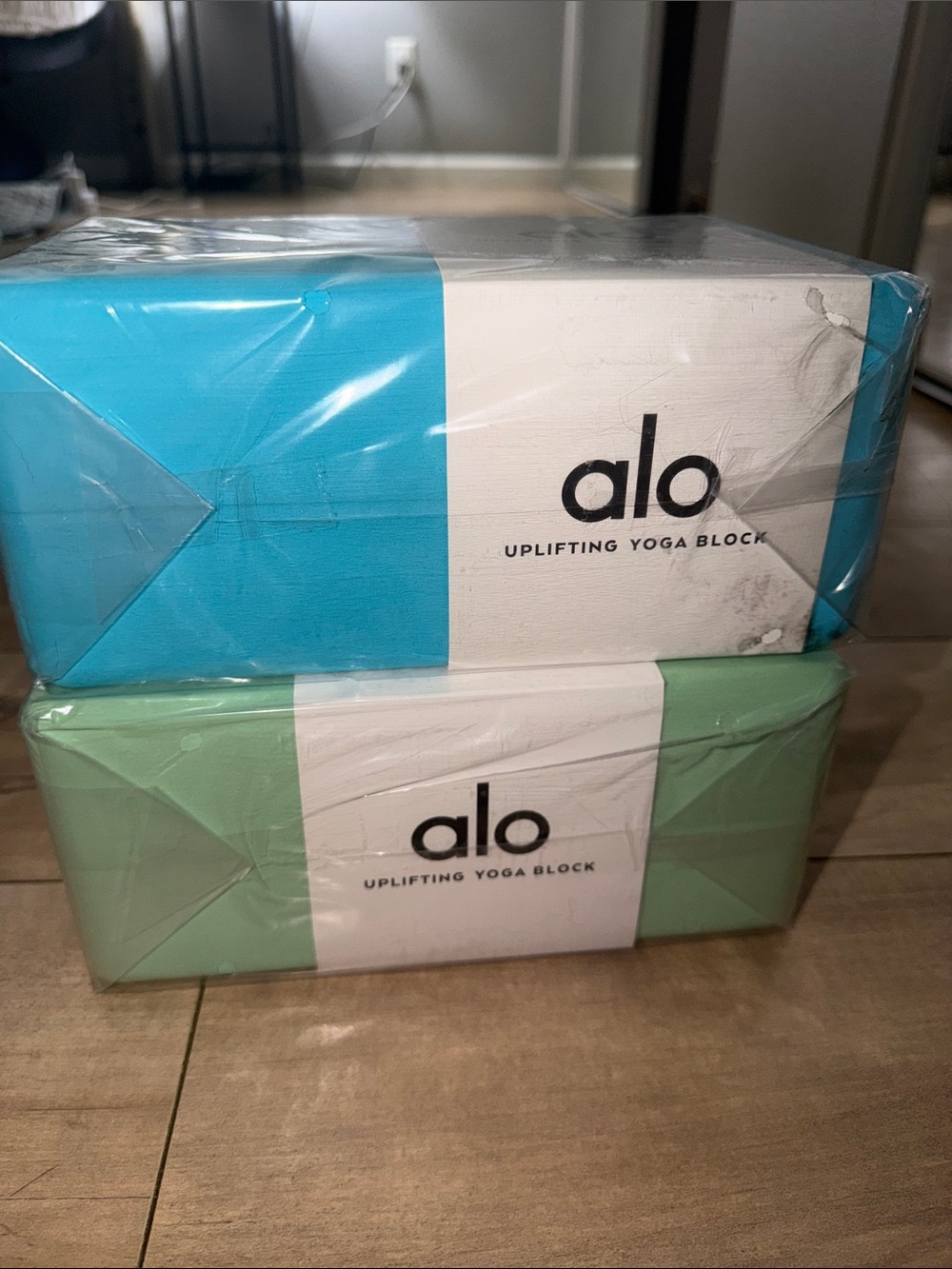 Yoga blocks w yoga strap